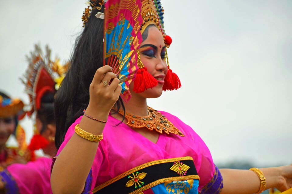 Temple temple dancer dancer photo