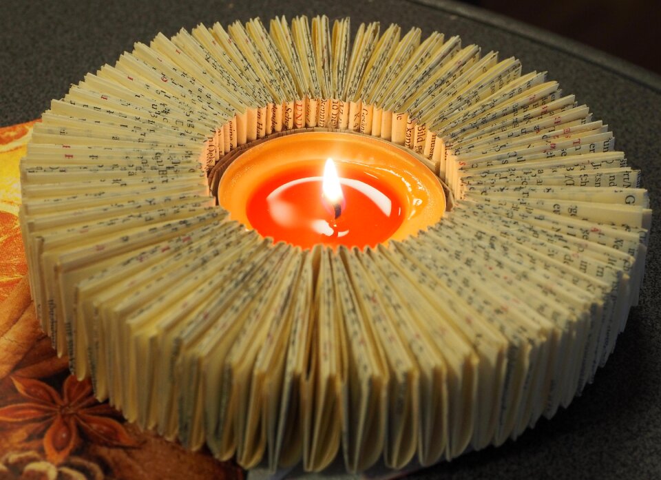 Candlelight bill deco