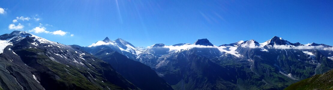 Alpine mountain summit outlook