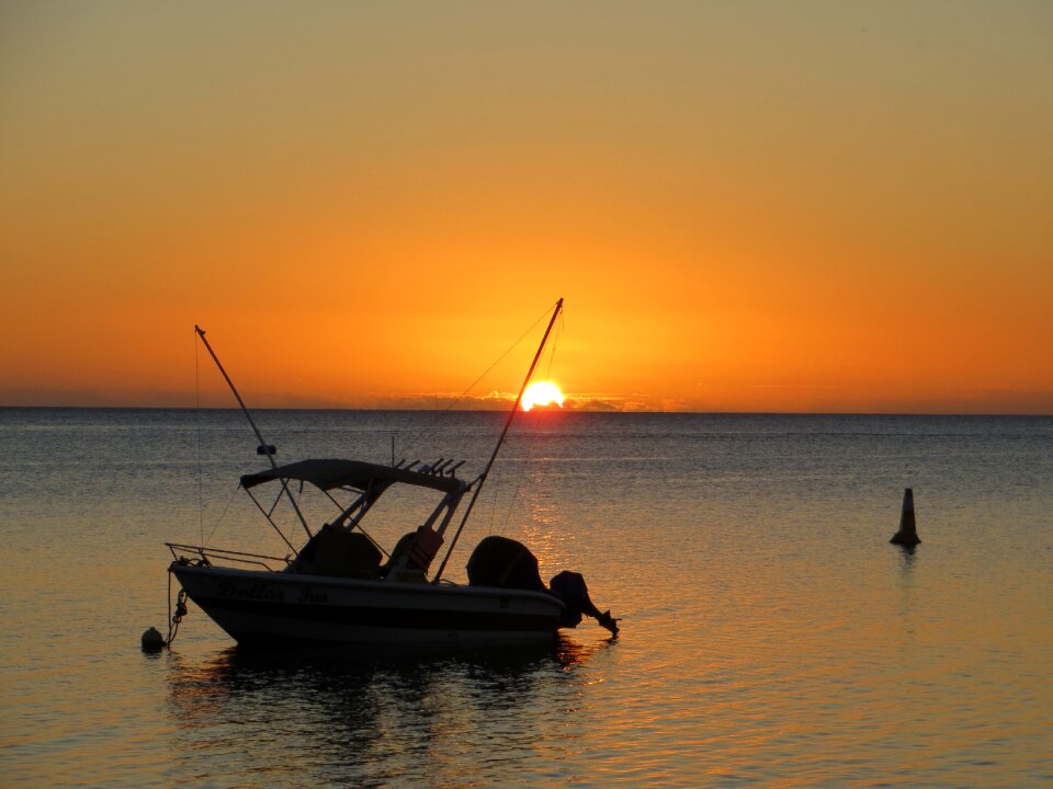 Boat mauritius afterglow