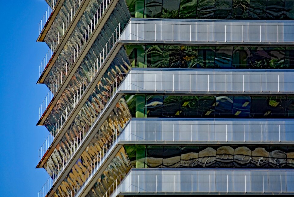 Tower reflection barcelona