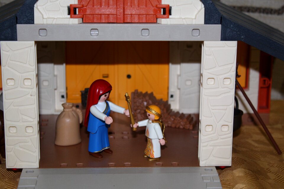 Crib christmas maria