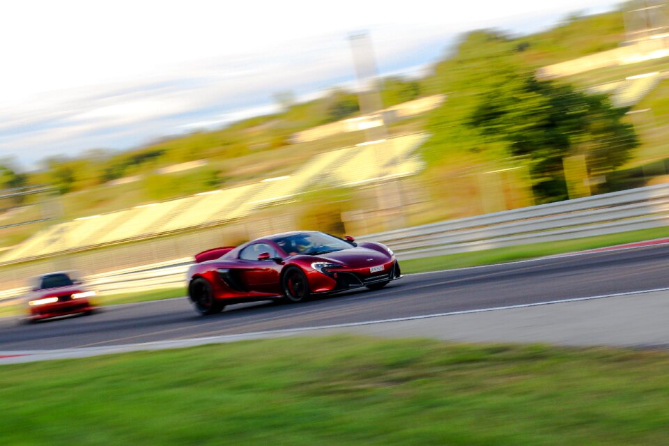 Mclaren 650s panning
