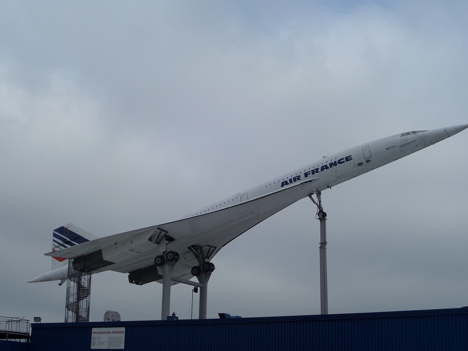 Supersonic fighter passenger aircraft technology