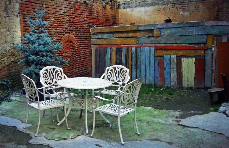 Table chairs comfort