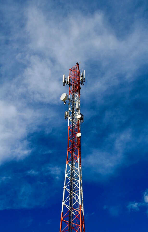 Telecommunication telecom antenna