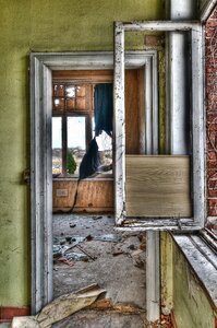 Door deteriorated hdr