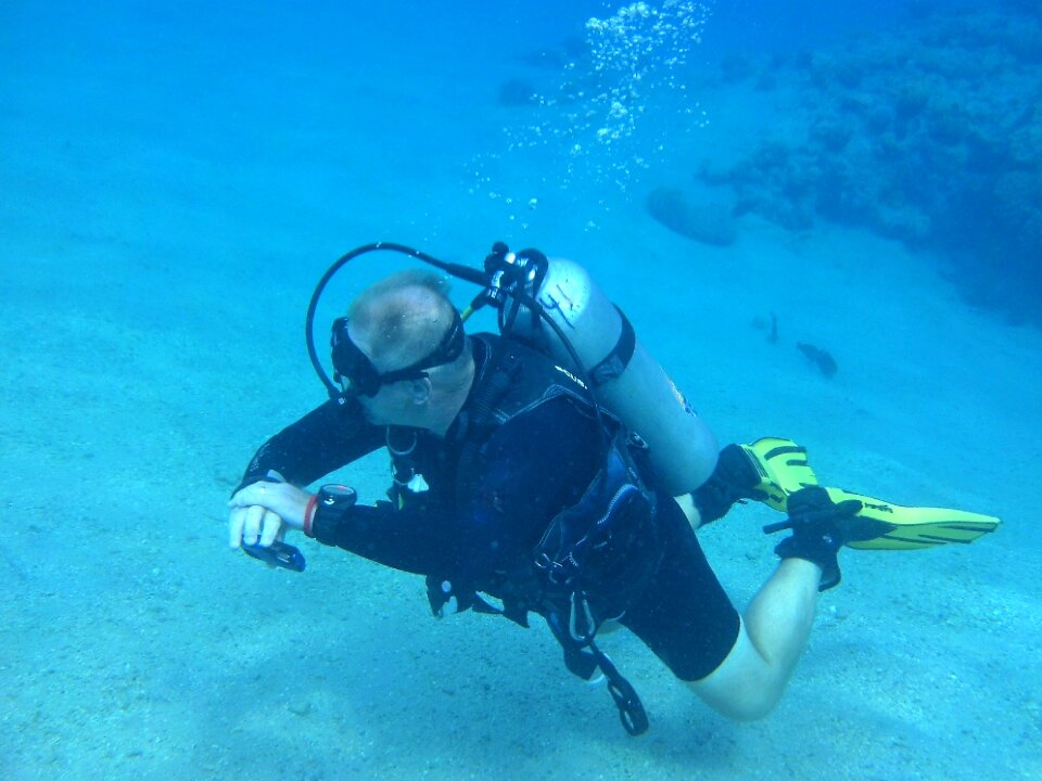 Snorkeling coral reef oxygen
