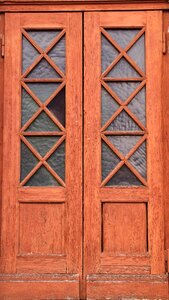 House entrance wood input photo