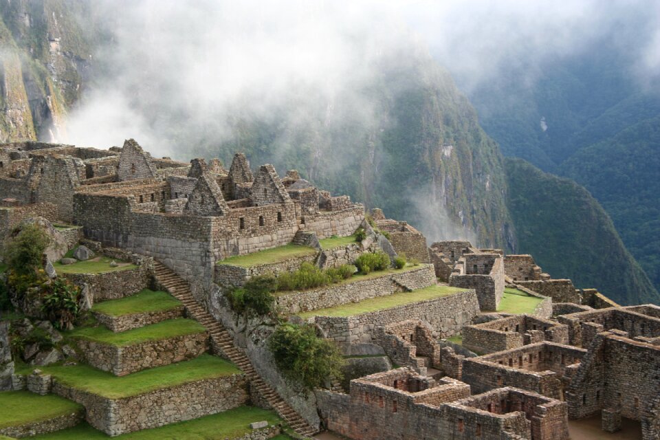 Trail machu picchu photo