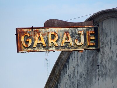 Sign mold montevideo