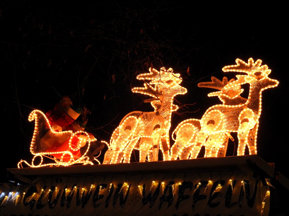 Stand slide reindeer