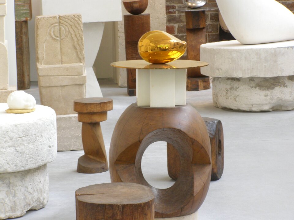 Paris art museum sculpture