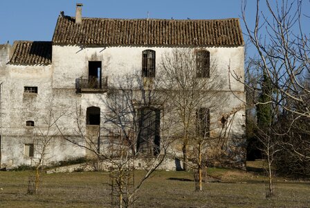 Old building house ruins facade photo