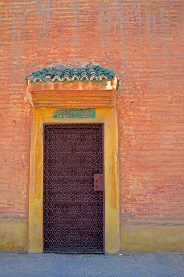 Door wall entrabce