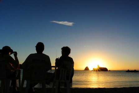 Sea sun dusk