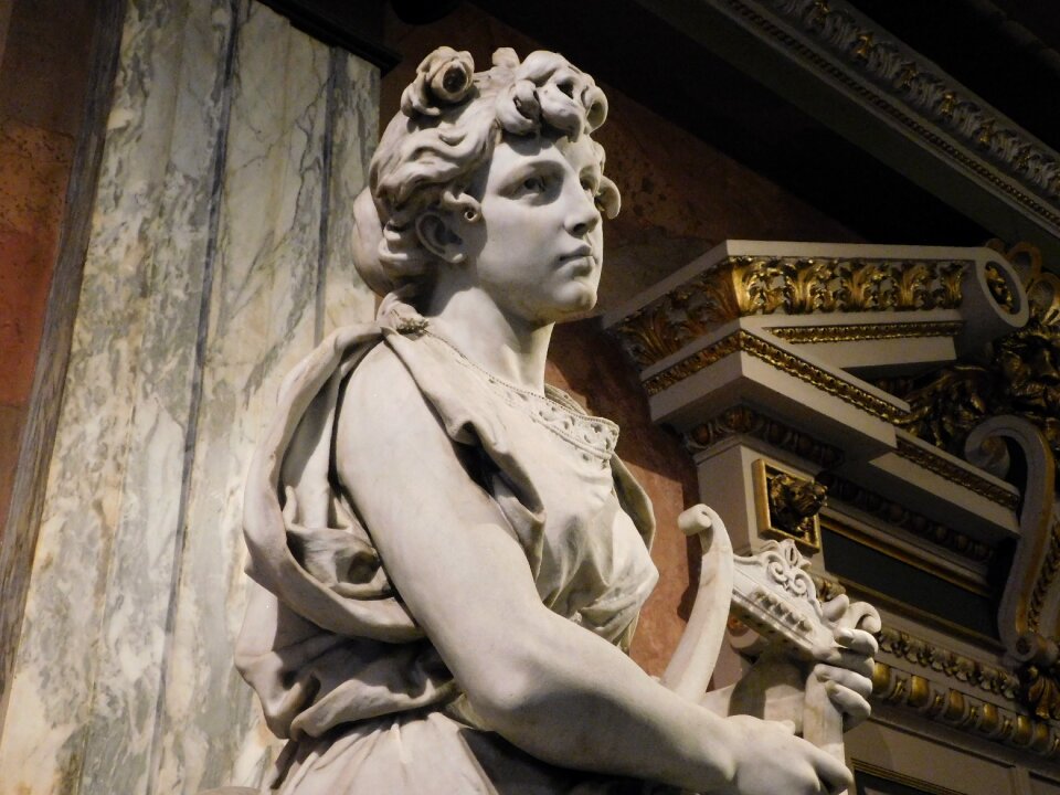 Sculpture figure rome
