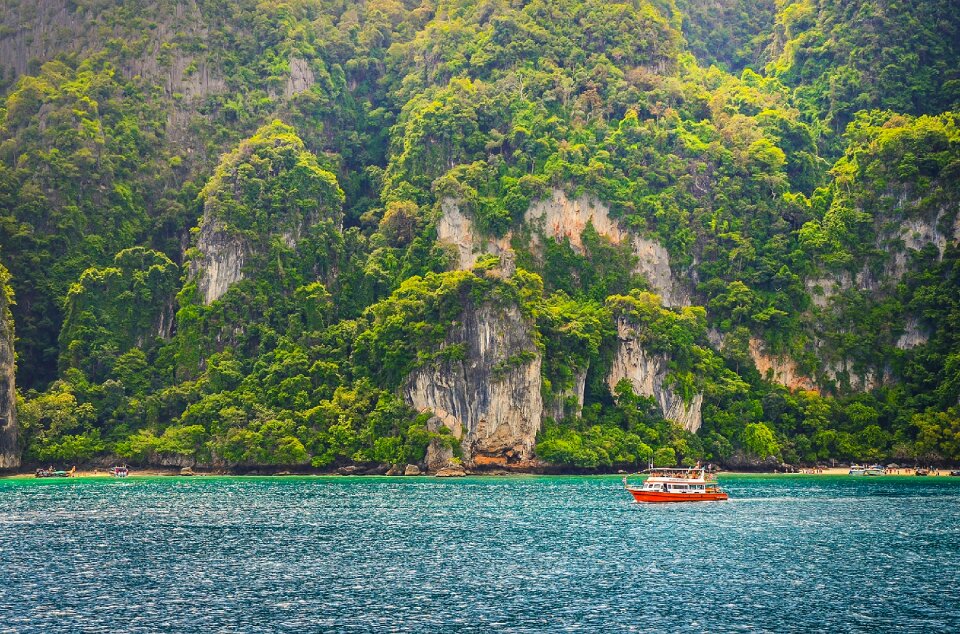 Island boats canopy