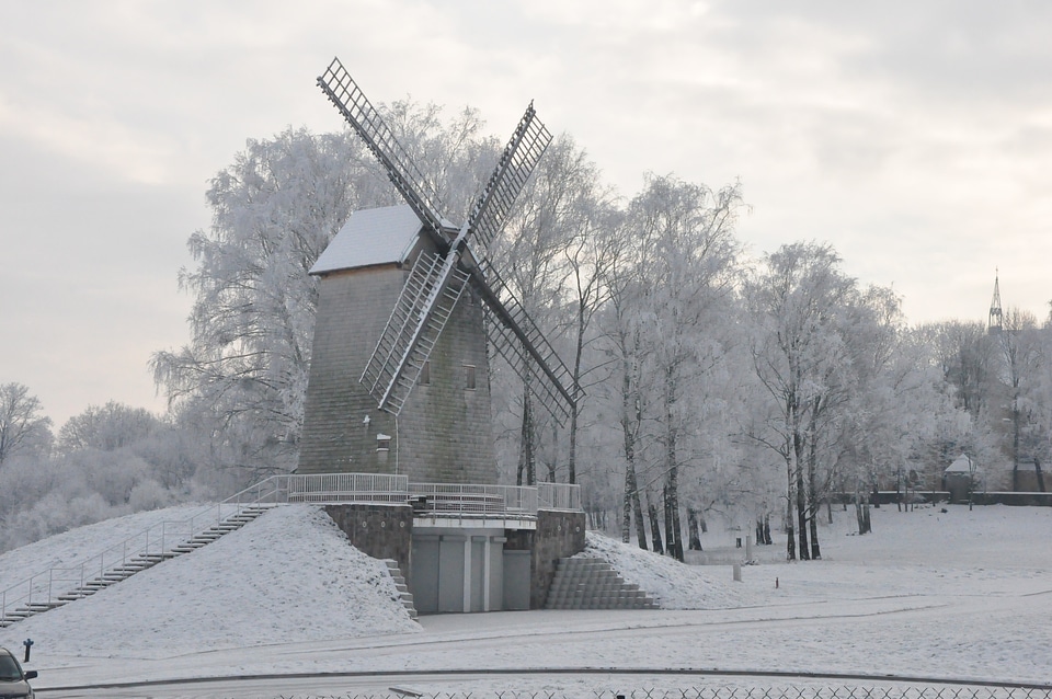 Windmill biel frost
