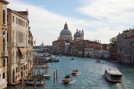 Houses venezia waterways