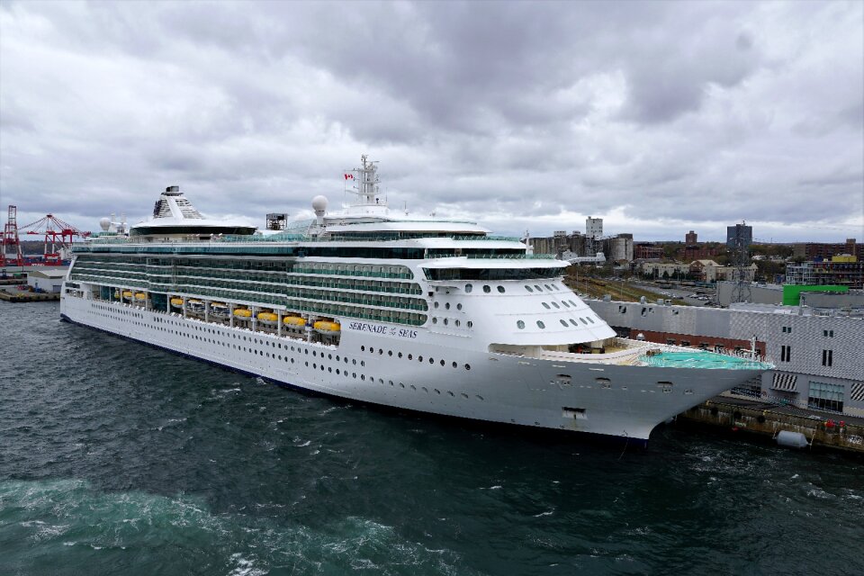 Cruise atlantic transatlantic