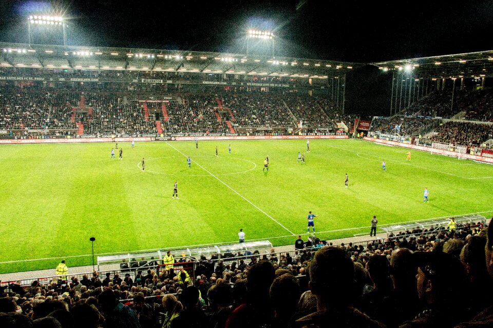 Football football match rush