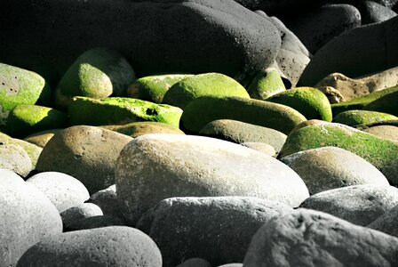Pebble surf sea
