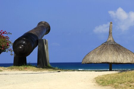 Canon side sea