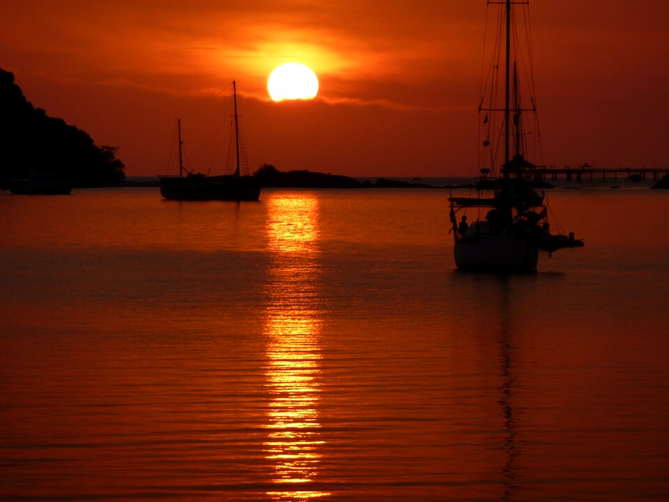 Silent evening light romance