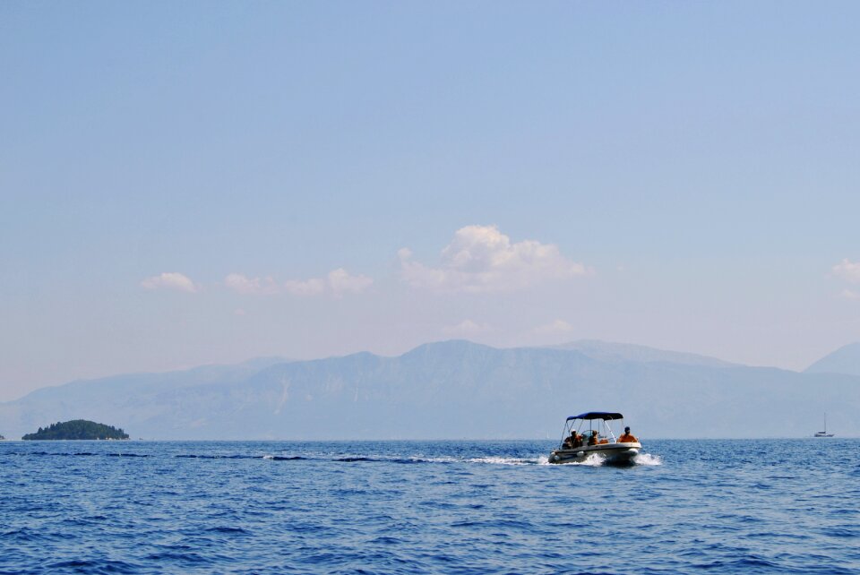Sea travel tourism