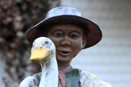 Goose deco sculpture