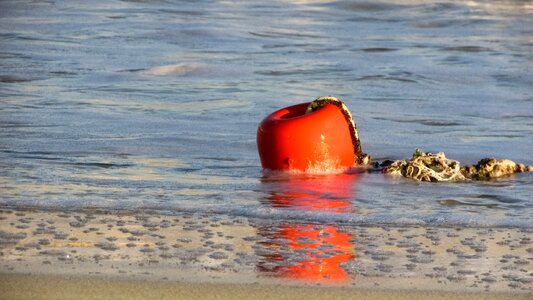 Beach reflection bubbles photo