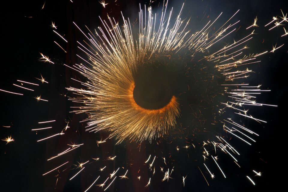 Circle sparks fireworks