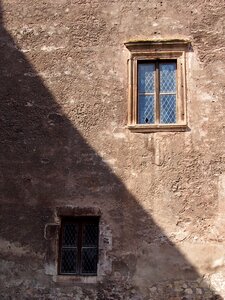 Room-wall old