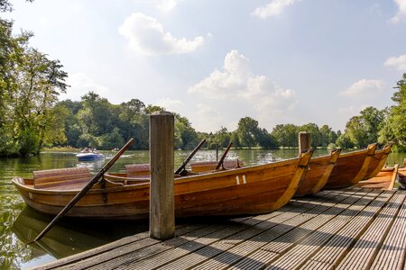 Lake pier monrepos photo