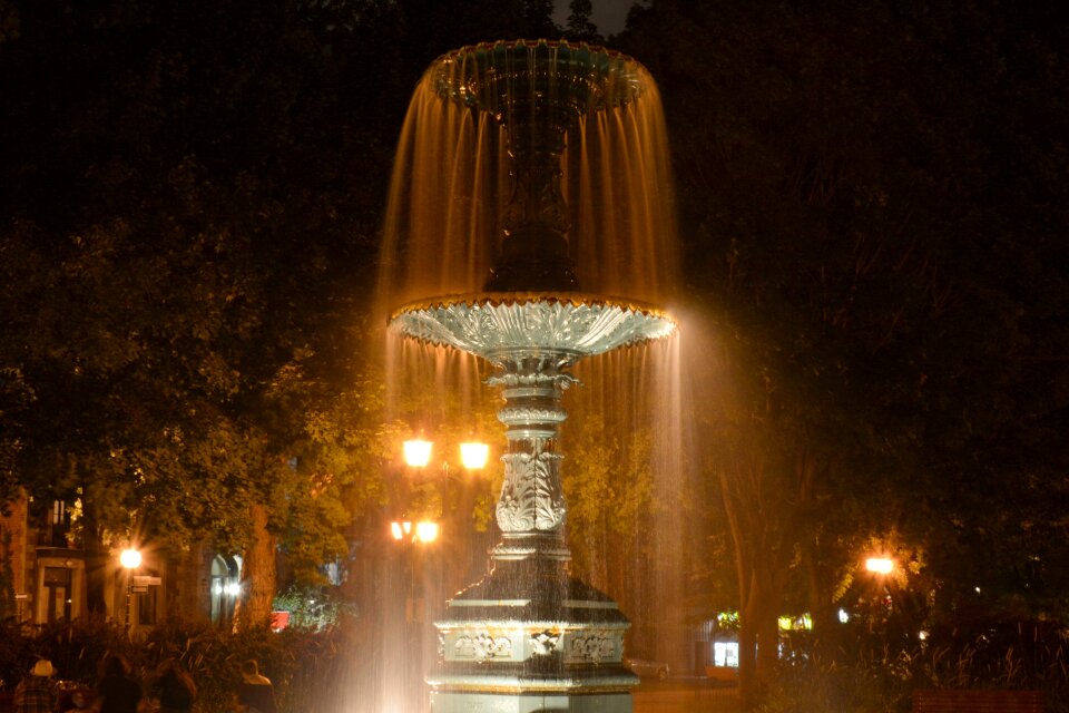 Fountain night lights