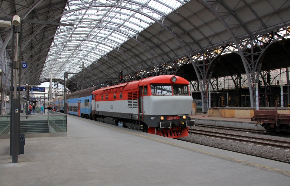 Passenger train prague praha