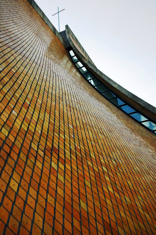 Building modern roof