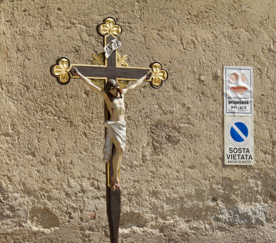 Figure wooden cross christi