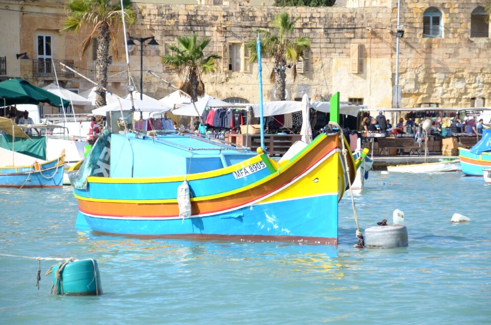 Fisheries wooden boat fishing boat
