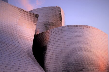 Bilbao guggemheim architecture
