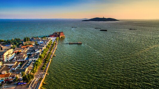 Chaohu zhong temple 峔 island