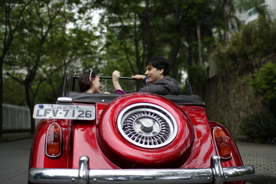 Just married love car