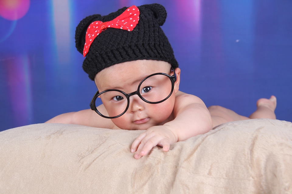 Glasses nerd suckling