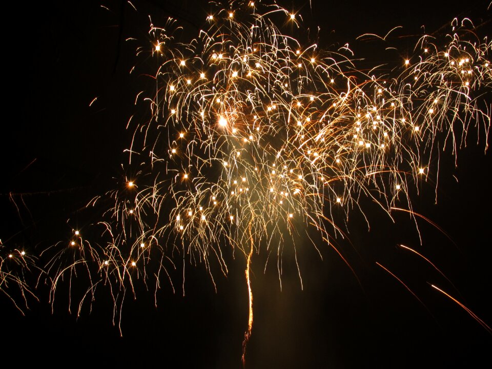 Midnight pyrotechnics ohňostroje