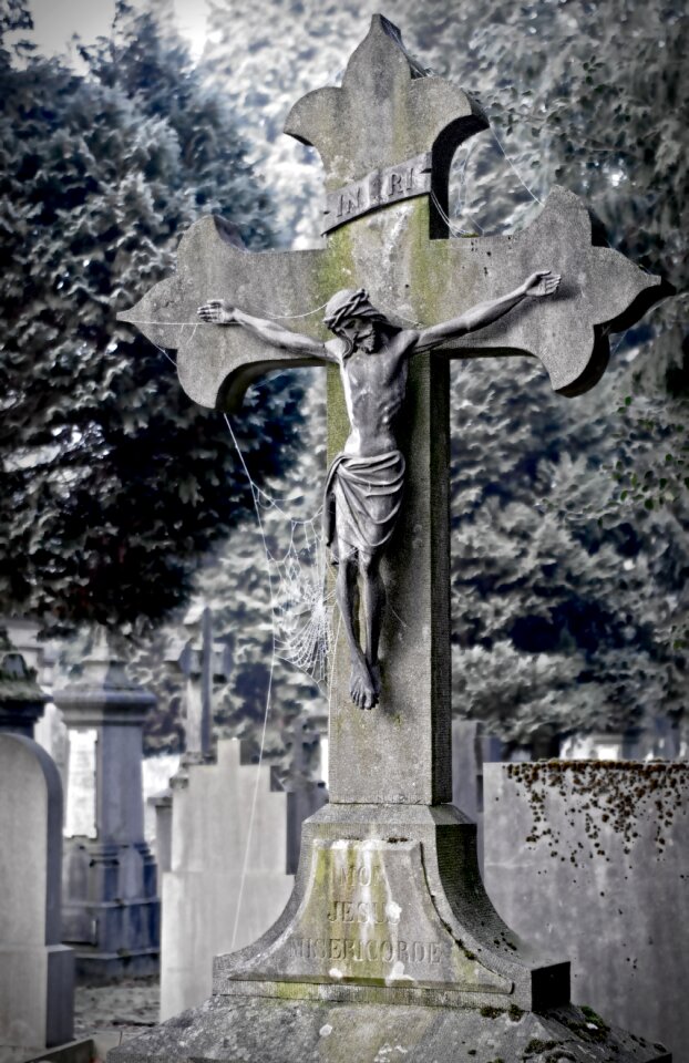 Cross image old