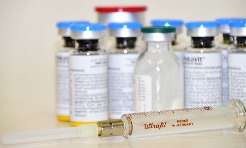 Health medical hypodermic syringe photo