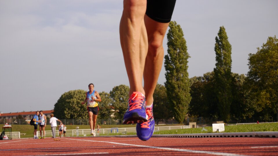 Calves shoes competition