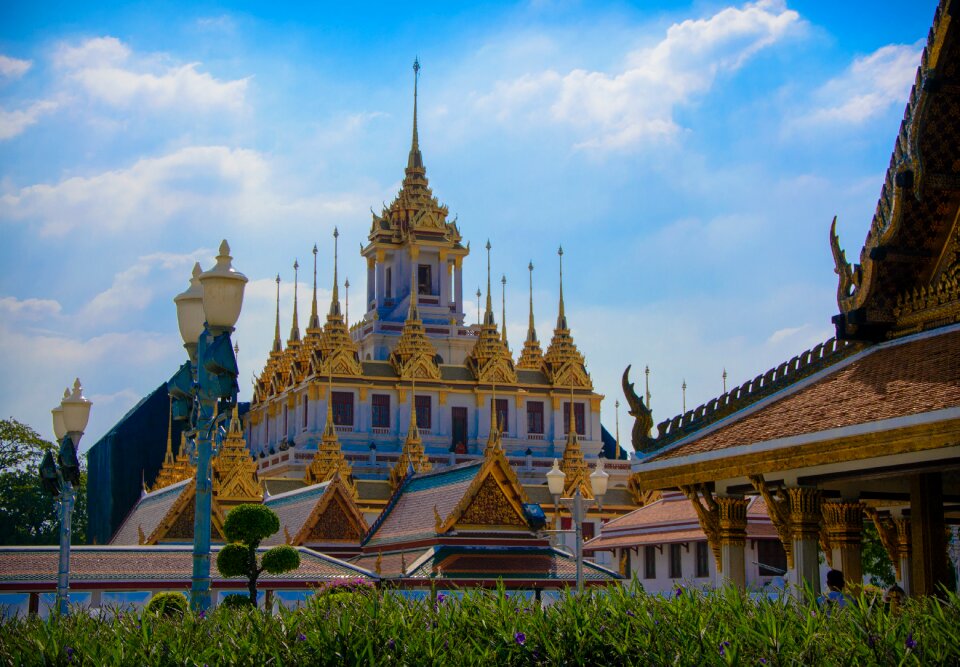 Tailind bangkok buddhist temple