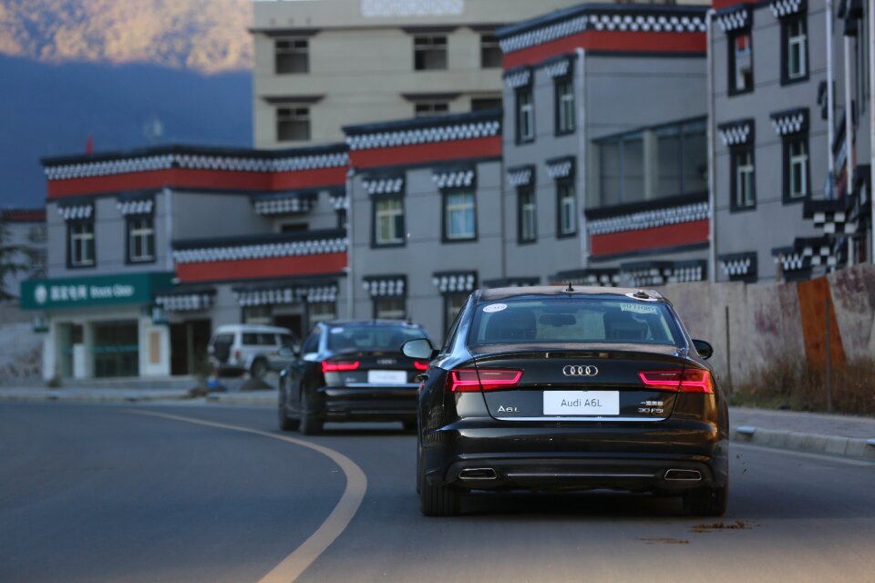 Automotive road street